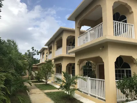 Sommerville Resorts Отели рядом с достопримечательностью «Самсара Клифф Хотел»