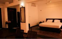 هوتل سابثابادي Hotels near Sivali Central College Playground