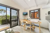 Tasman Holiday Parks - Geelong Hotels in Belmont