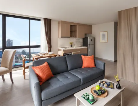 マデラレジデンス