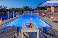 Villa Constadina Large Private Pool A C Wifi - 3331 - Villas