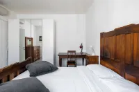 San Felice Apartments by Wonderful Italy Các khách sạn gần Giorgio Morandi