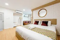 Lee's Mark Residence Hoteles cerca de Bang Pu Recreation Center