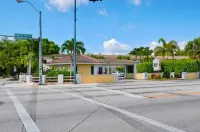 OYO Hotel Coral Gables - Miami Airport