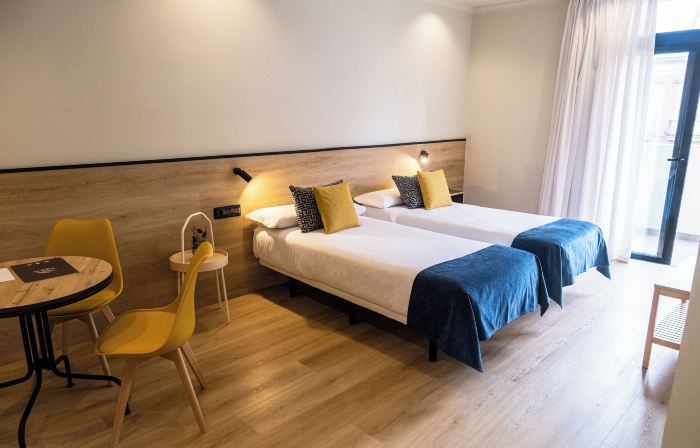 Hotel Adonis Capital