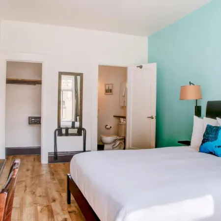 The Bartlett Hotel and Guesthouse