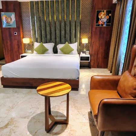 Luxus Inn Dhanbad