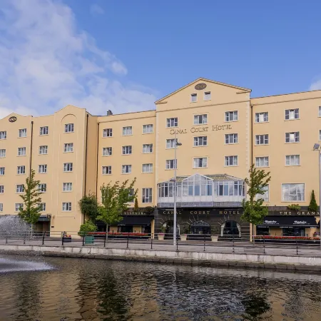 Canal Court