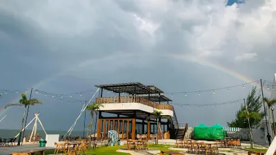알리오 캠핑 존 Batam WakePark 주변 호텔