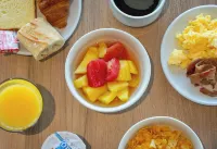 B&B酒店奧爾良薩蘭 - 早餐