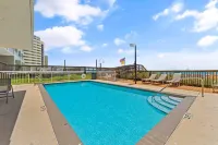 Ocean Breeze East 803 - Strand