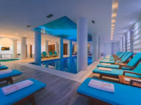 卡拉姆佩爾Spa酒店 多布拉沃達酒店