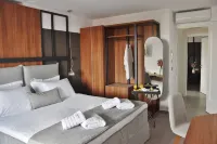 Alexander Inn