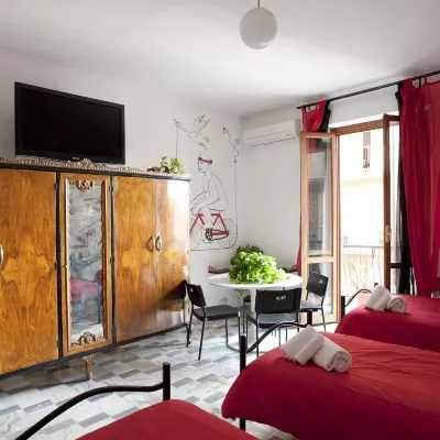 Martini Bed Hotels near Appia Pignatelli