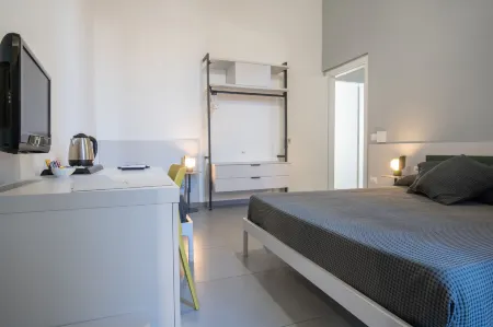 BMode Отели рядом с Аэропорт Фонтанаросса