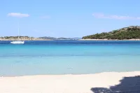 Voltera Apartments in Betina Old Town, with Parking Nearby Hotels in Tisno