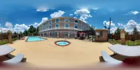 Restwell Inn & Suites I-45 North