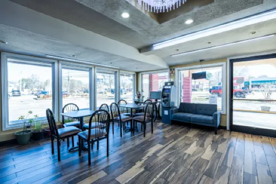 Travelodge by Wyndham Jackson I-40 Exit 82