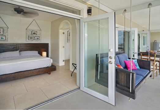 2. 투 샌들즈 - ..