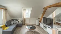 Löwenplatz Apartment Near Station by Airhome - navetta aeroportuale