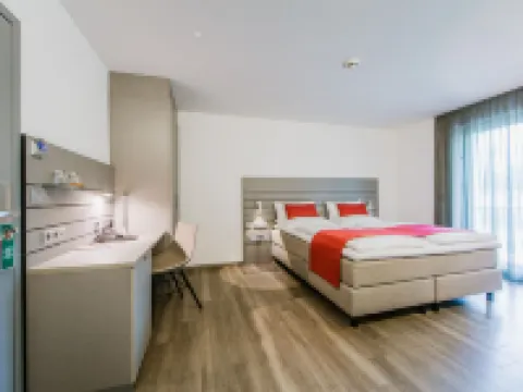 盟裏波斯施羅斯酒店 路德維希堡酒店