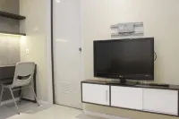Cozy High Floor 1Br at Parahyangan Residence - 2-Star