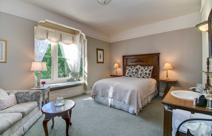 Winchester Inn