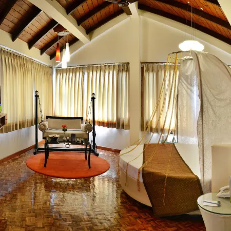 Honeymoon Inn Shimla