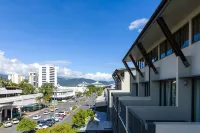 길리건스 백패커스 호텔 앤드 리조트 - 뷰