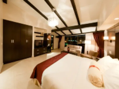 The Beach House Hotels in Ancon