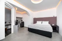 Santa Irina Luxury Sunny Lofts Hotels in Vlichada