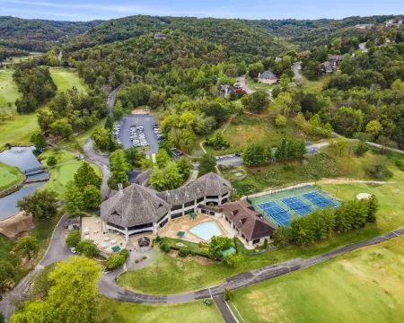 StoneBridge Village Resort Hotels in Stone County