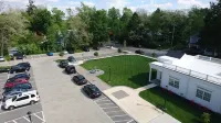 Mills Park Hotel - Parking