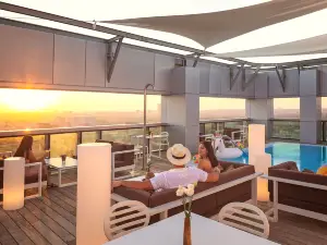 Prima Link Hotel