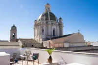 Zibibbo Suites & Rooms - Aparthotel in Centro Storico a Trapani - إطلالة على البحر