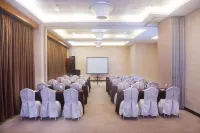 Diamond Suites and Residences