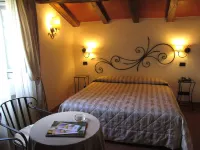 Palazzo Loup Hotel a San Benedetto Val di Sambro