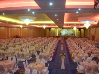 Thepnakorn Hotel Hotel di Huai Rat