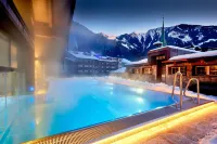 Hotel Neue Post - 4 Sterne Superior - Pools