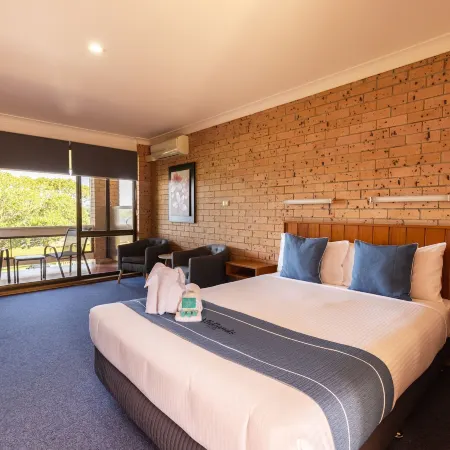 Midlands Motel