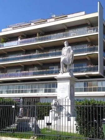 La Marina B&B Отели рядом с достопримечательностью «Civitavecchia Port»