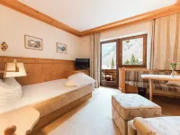 加德霍夫瑞萊斯堡水療酒店 施圖拜谷地新施蒂夫特酒店