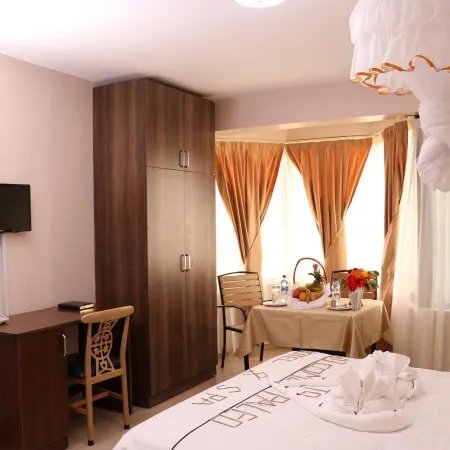 Paleo Hotel & Spa Hotele w: Thika