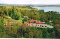 Hotell Paradis Hotels near Fobos Trädgård