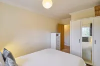 Host & Stay - Nunnery Fields