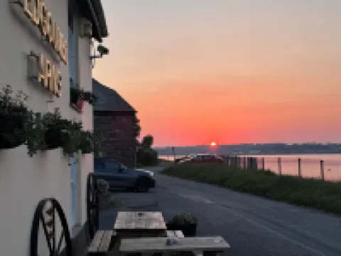 The Edgcumbe Arms Hotels in Maker-with-Rame
