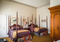 The Guest House Historic Mansion Hotel a Natchez