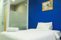 Studio Guesthouse Way Seputih Luxury Residence - Pensions
