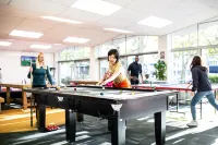 YMCA Hostel - Hostels