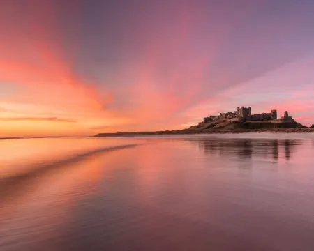 Grove Cottage - North East Escapes Hotels in Bamburgh
